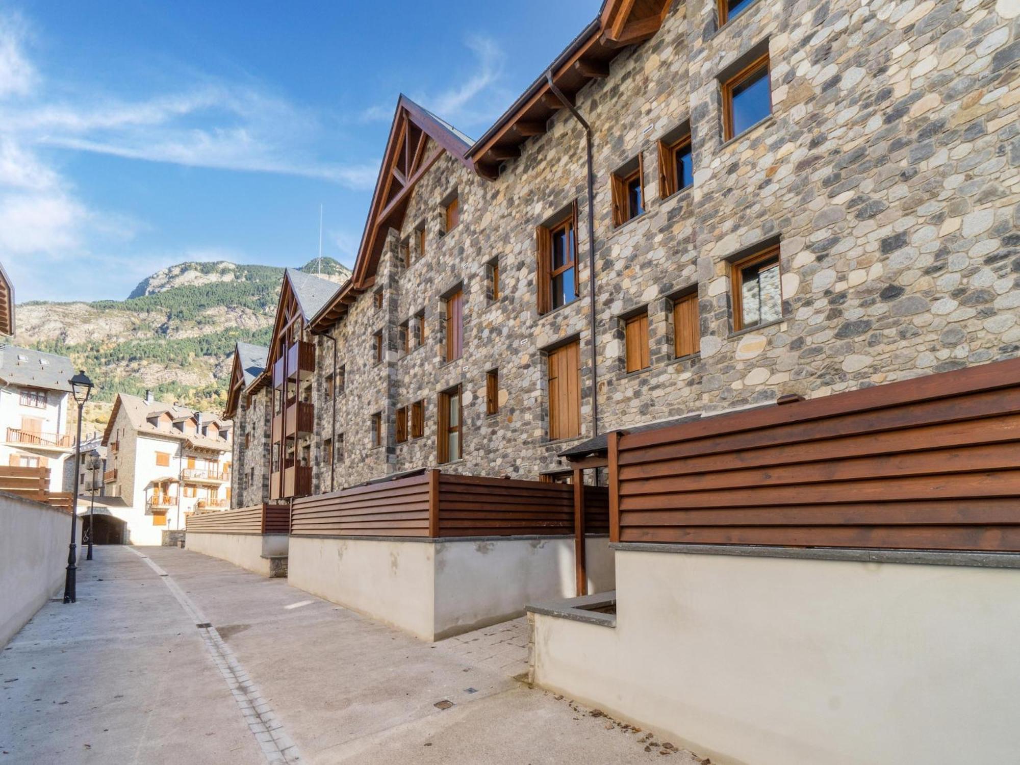 Natusliving Benasque E Apartamento Exterior foto